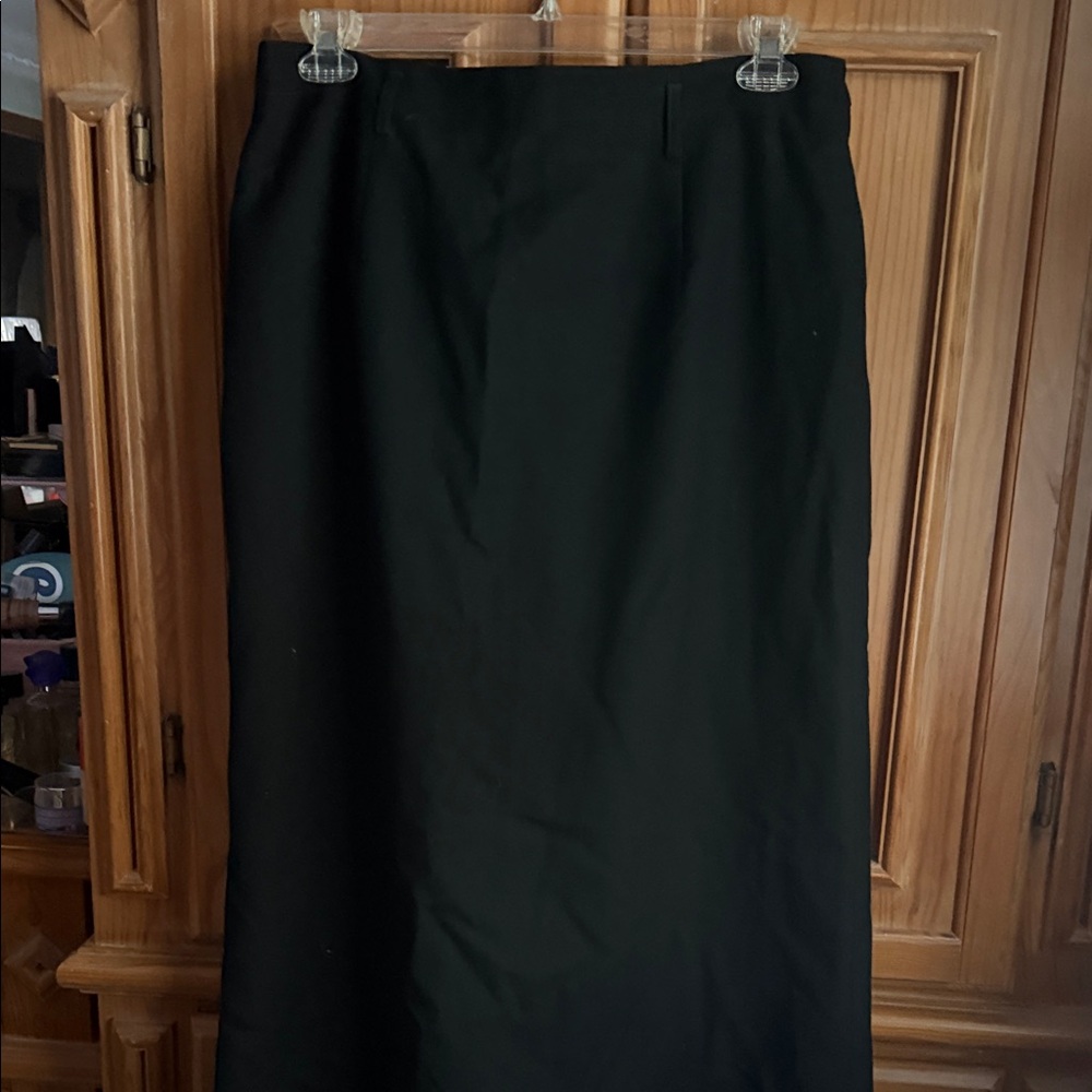 Elegant Black Women's maxi Skirt